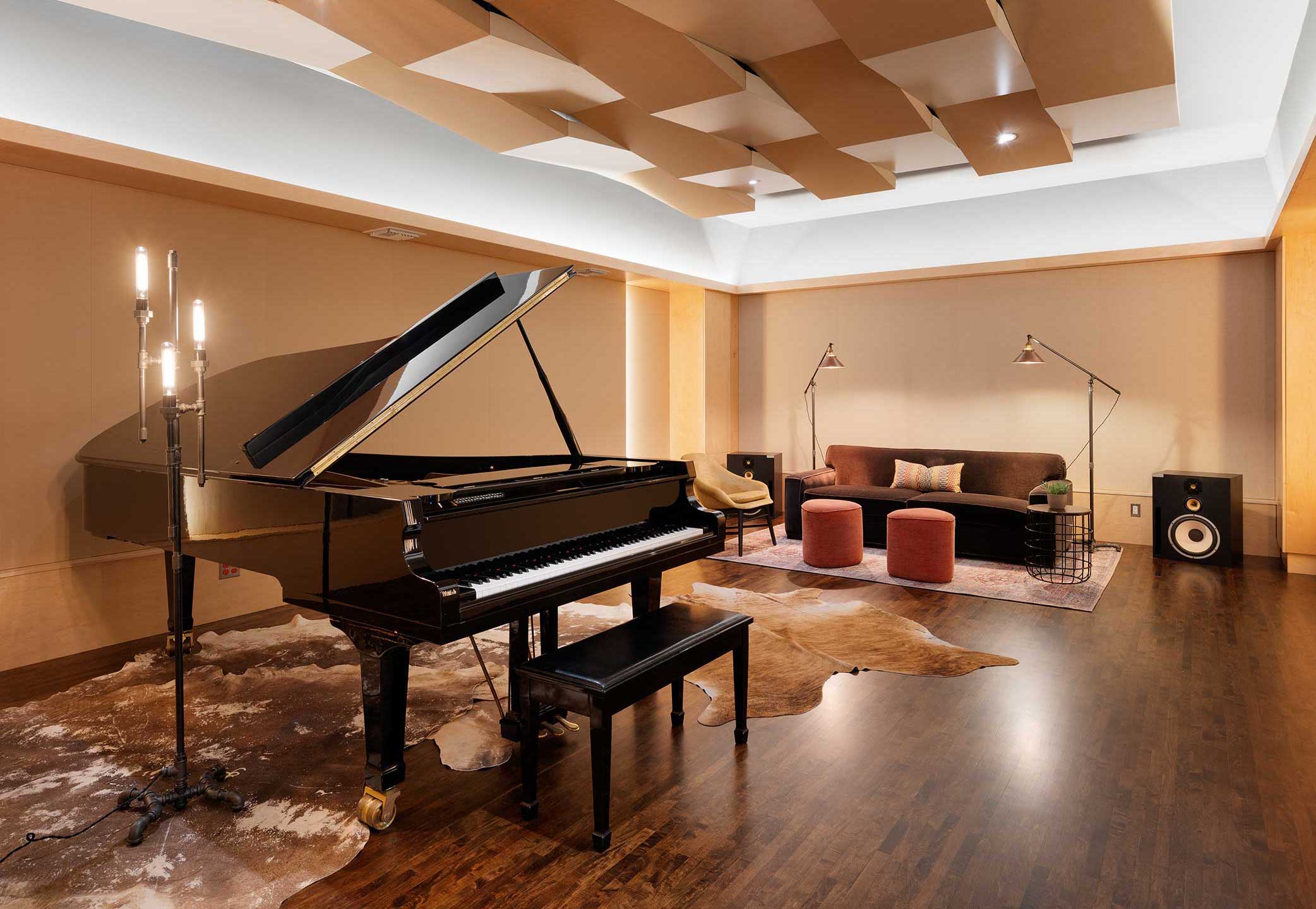 Los Angele Studio - Warner Chappell Production Music